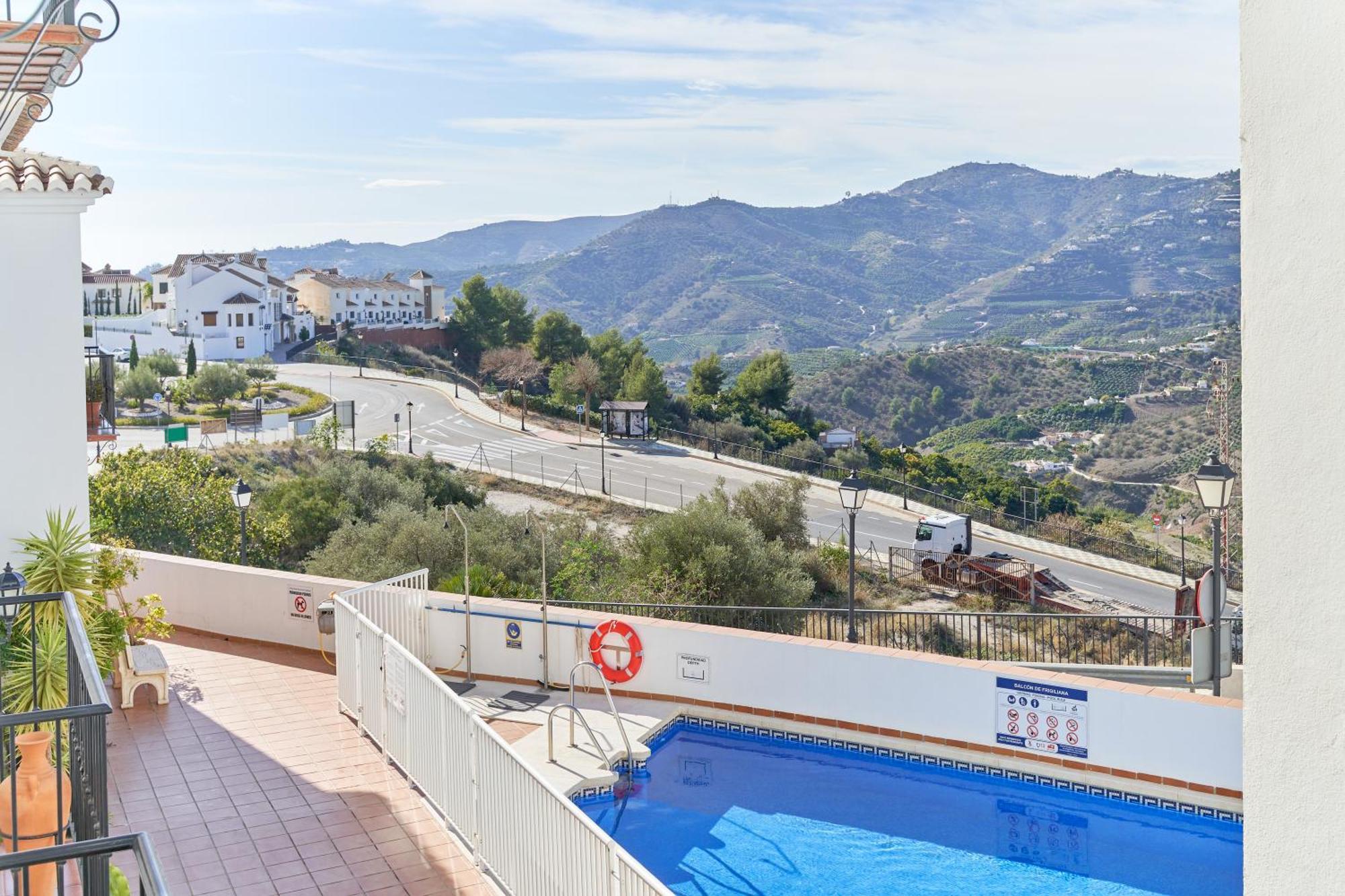 Apartment In Balcon De Frigiliana Exterior foto